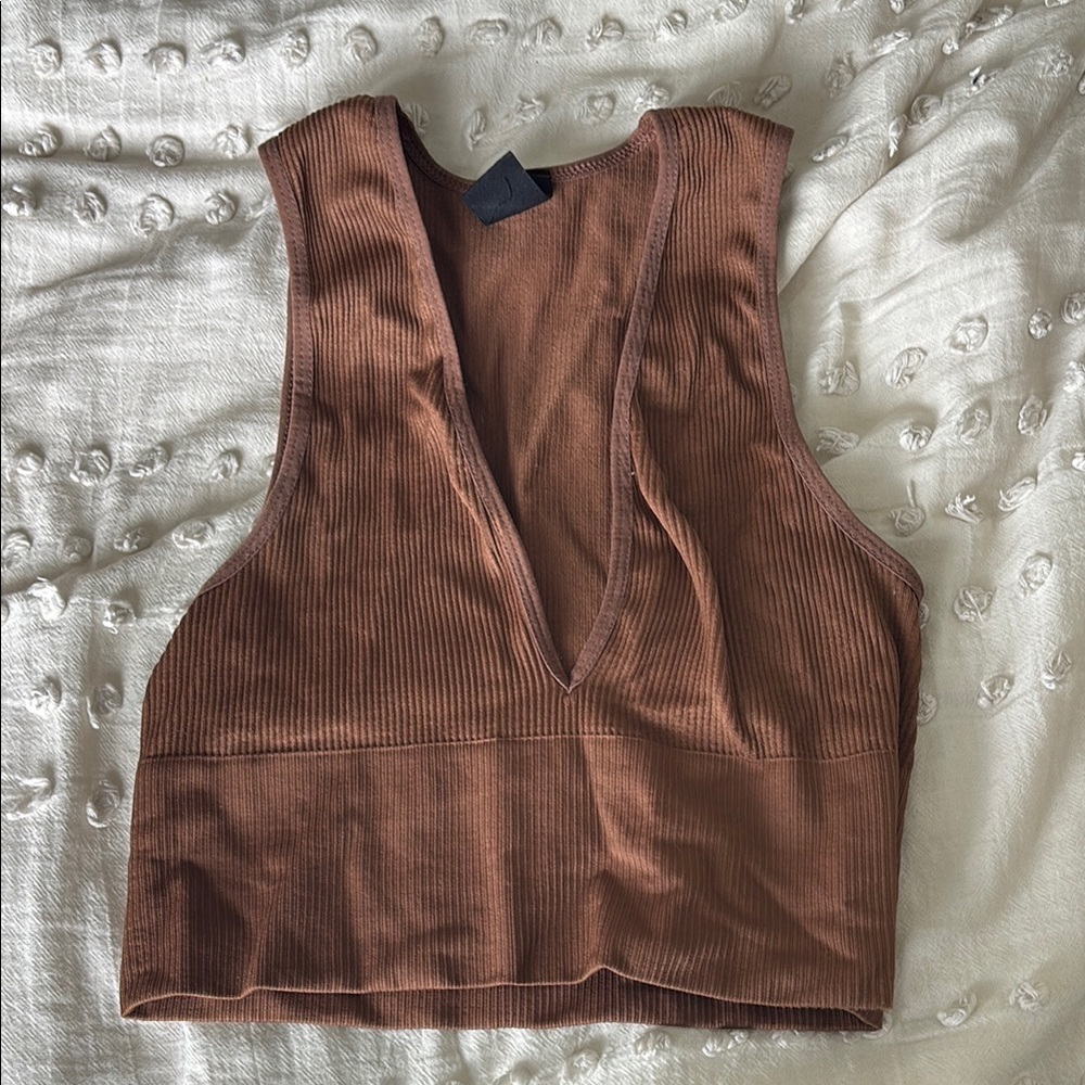 Brown Ribbed Tight Crop Top - Picture 2 of 3